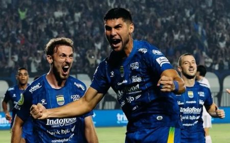 Persib Bandung Tekuk Persik 1-0, Sundulan Julio Cesar Jadi Penentu