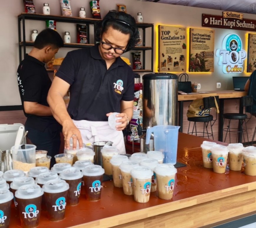 Tren Ngopi Makin Kuat, TOP Coffee Bagikan 10.000 Kopi Gratis di 4 Kota