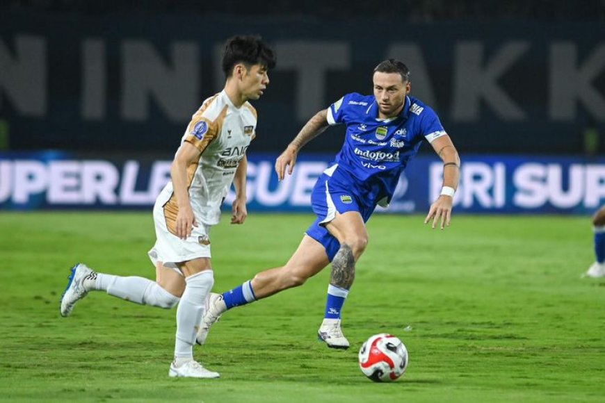 Sempat Tertinggal, Persib Bangkit dan Tahan Imbang Dewa United 2-2