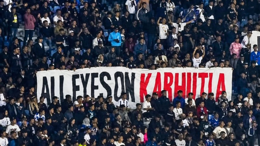 Bobotoh Sulap Tribun Persib Jadi Panggung Kritik Lingkungan, All Eyes On Karhutla Menggema